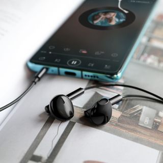 Tai nghe M64 dài 1.2m- Dành cho thiết bị hỗ trợ jack 3.5mm