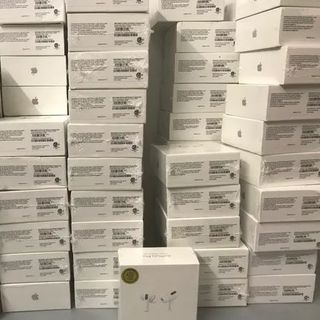 Tai nghe Bluetooth AirPods 3 thế hệ mới nhất !