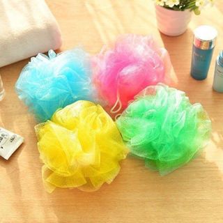 Combo 2 bông tắm tròn tạo bọt giao màu ngẫu nhiên