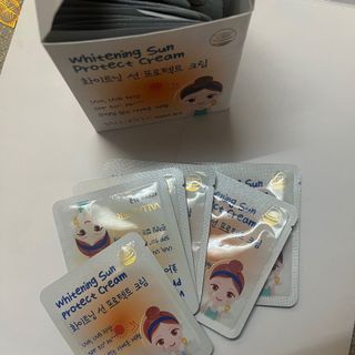Kem chống nắng Valu:ever dạng gói tiện lợi
