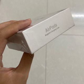 Airpods 3 Trắng Jerry pin 8h liên tục