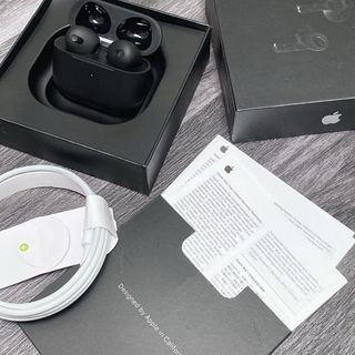 Airpods 3 đen nhám Jerry pin 6-7h