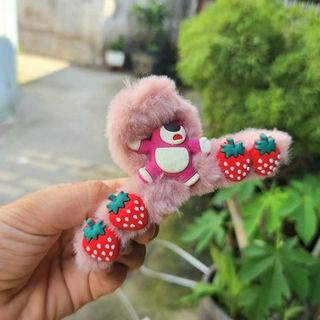 KẸP CÀNG CUA LÔNG GẤU DÂU LOTSO giá sỉ