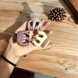 SET 6 KẸP CÀNG CUA 6 RĂNG BẦU TRÒN- HÀNG KHÔNG GÃY MÀU CAFE