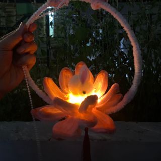 Lồng Đèn Hoa Sen kẽm nhung