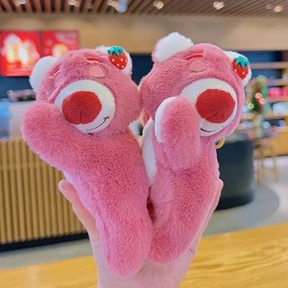 MÓC KHÓA GẤU DÂU LOTSO- CÓ HƯƠNG THƠM