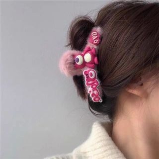 KẸP CÀNG CUA LÔNG GẤU HỒNG BYE LOTSO