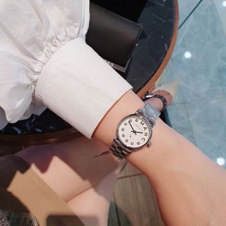 ĐỒNG HỒ NỮ CAO CẤP MACR JACOP DÂY THÉP MẶT HỘT VÀ CHỮ
