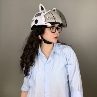 Mũ Bảo Hiểm 1/2 Đầu Kính Càng VARO A33K -Mũ Bảo Hiểm Nửa Đầu Có Kính Chống Chói Cao Cấp Tặng Tai Mèo