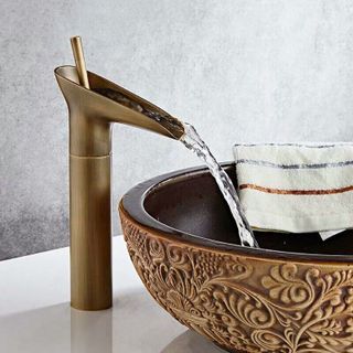 Vòi lavabo đồng thau cổ điển
