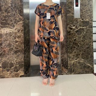 Bộ lanh tay cộc quần dài Trung Niên