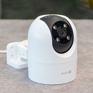 Camera WiFi EZVIZ H8C Pro 3K 5MP Quay quét thông minh