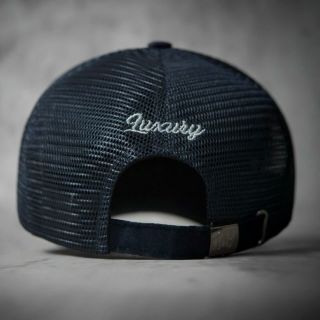 Nón Lưỡi Trai B Luxury Xanh Viền Trắng Cap Chất Nhung