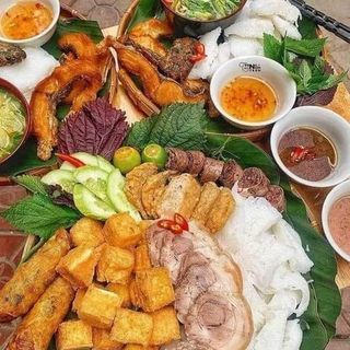 BẮP GIÒ HEO RÚT XƯƠNG,