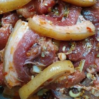 Heo Rừng Lai Thái Lát ướp sate hộp 500gram