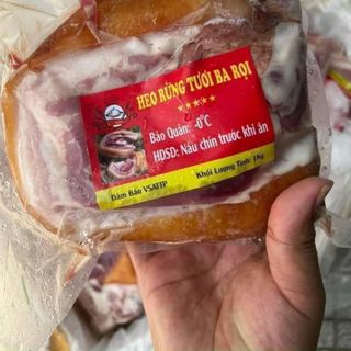 Heo rừng cuộn lai tươi ba rọi túi 1kg