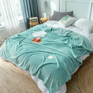Chăn Kích Thước 2m x 2m3, 1kg/c (Bao 100 Cái)