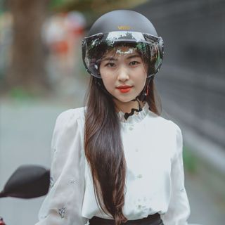 Mũ bảo hiểm nửa đầu VARO - A33K ĐỎ ĐÔ - kính chắn gió cao cấp