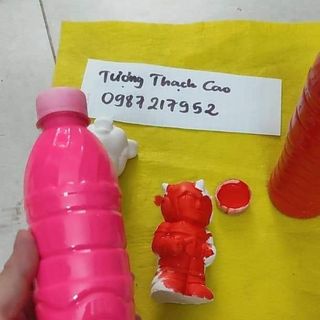 Bán màu nước 25k nửa lít có 12 màu