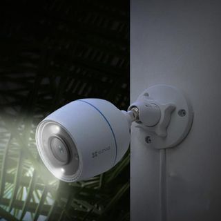 Camera WiFi ngoài trời EZVIZ H3C 2MP Color