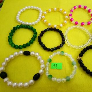 Lô 50 chuỗi đeo tay mix hơn 30 mẫu ngẫu nhiên nhiều màu chỉ 400k 50 chuỗi