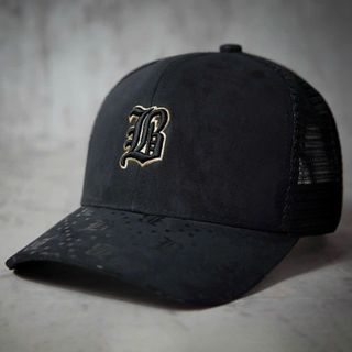 Mũ Lưỡi Trai B Hoa Brand in Đen Chất Da Lộn
