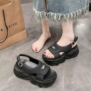 SANDAL NỮ BM KHOÉT HÔNG 9P DÒNG HÀNG CAO CẤP