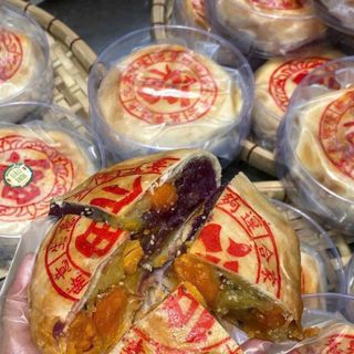 BÁNH PÍA ĐẬU XANH KHOAI MÔN MỠ HÀNH - NGON NHƯ MƠ 600G - WINNIE HOUSE