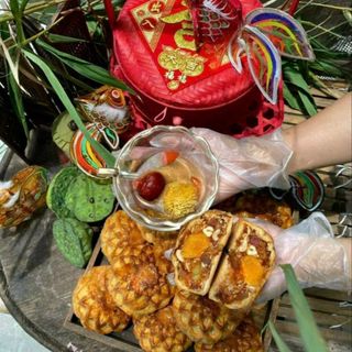 BÁNH TRUNG THU THẬP CẨM GÀ QUAY THƯỢNG HẠNG QUANH NĂM - WINNIE HOUSE
