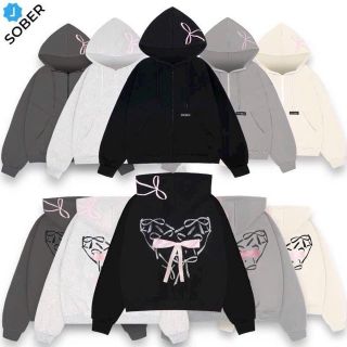 Áo khoác chất thun nỉ xuất khẩu dày mịn in nơ nón và lưng, thân sau đính nơ lụa, nón rộng 2 lớp vải chính, freeisze form rộng dưới 80kg giá sỉ - giá bán buôn