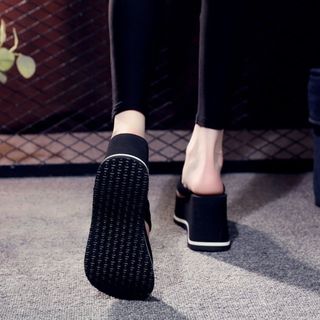 DÉP KẸP NỮ XUỒNG 9P ĐẾ LƯỢN SÓNG HÀNG CAO CẤP