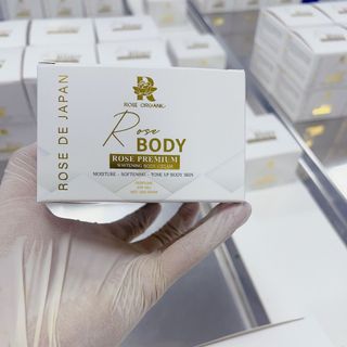 Kem body hương nước hoa mịn màng trắng sáng