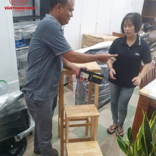 ghế thắp nhang có bậc thang