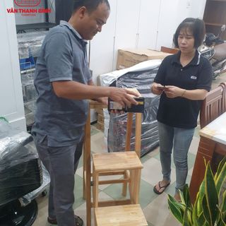 ghế thắp nhang có bậc thang