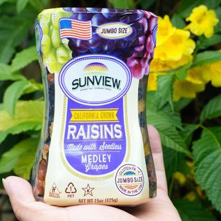 " Mẫu Mới "Nho Khô SUNVIEW RAISINS Medley Jumpo Grapes 425g - Hàng Mỹ