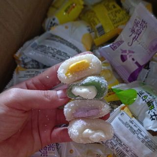 Bánh mô chi mix 4 vị Hộp 2,5kg 100 bánh