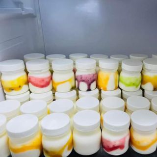 Sữa chua hũ truyền và đủ hương vị .sữa chua hũ nếp cẩm