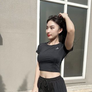 Croptop nữ das logo thêu Size s m l xl Ri 2221