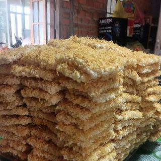 Cơm cháy chà bông 
1 hộp 3 miếng