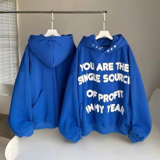 Áo hoodie logo in nổi, nón rộng 2 lớp vải chính, có nút bấm nón, 4 túi trước và sau có dây luồng nón, from to như hình. Giá sỉ - giá bán buôn giá sỉ