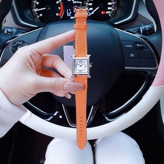 ĐỒNG HỒ NỮ CAO CẤP HEMES DÂY DA MẶT SỐ NIỀNG HỘT 2 BÊN 1