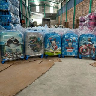VALI EM BÉ IN 2 MẶT