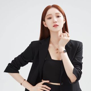 ĐỒNG HỒ NAM NỮ CAO CẤP D.W MẶT CHỮ NHẬT MỚI DÂY DA VÀ LƯỚI 2