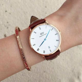 ĐỒNG HỒ NAM NỮ CAO CẤP D.W DAPPER DÂY DA