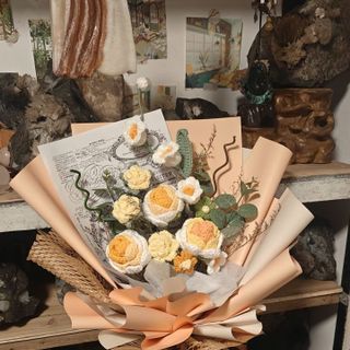 Bó hoa len handmake