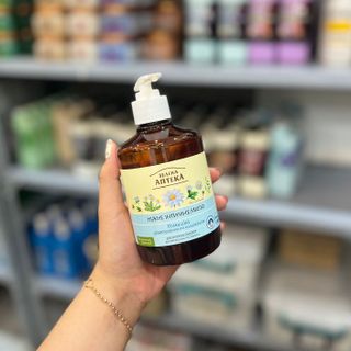 Dung Dịch Vệ Sinh Phụ Nữ Zelenaya Apteka Hoa Cúc 370ml