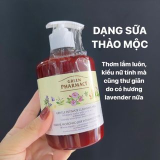 Dung Dịch Vệ Sinh Phụ Nữ Zelenaya Apteka Thảo Mộc (Dạng Sữa) 370ml