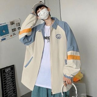 Áo khoác dù phối màu .logo in. Chất dù xịn 2 lớp .2 size L và xl .