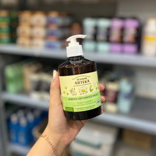Dung Dịch Vệ Sinh Phụ Nữ Zelenaya Apteka Trà Xanh 370ml