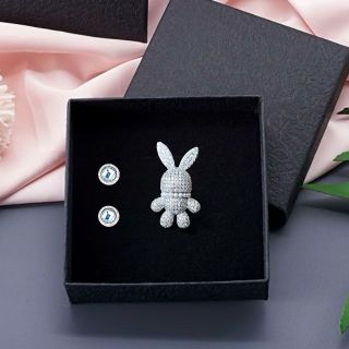 GHIM CÀI ÁO HÌNH THỎ DÁT ĐÁ CỔ VIỀN NGỌC TRAI NHÂN TẠO THỜI TRANG DÀNH CHO NAM NỮ- 4.5cm